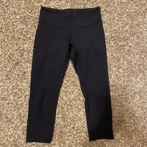 Lululemon crop leggings